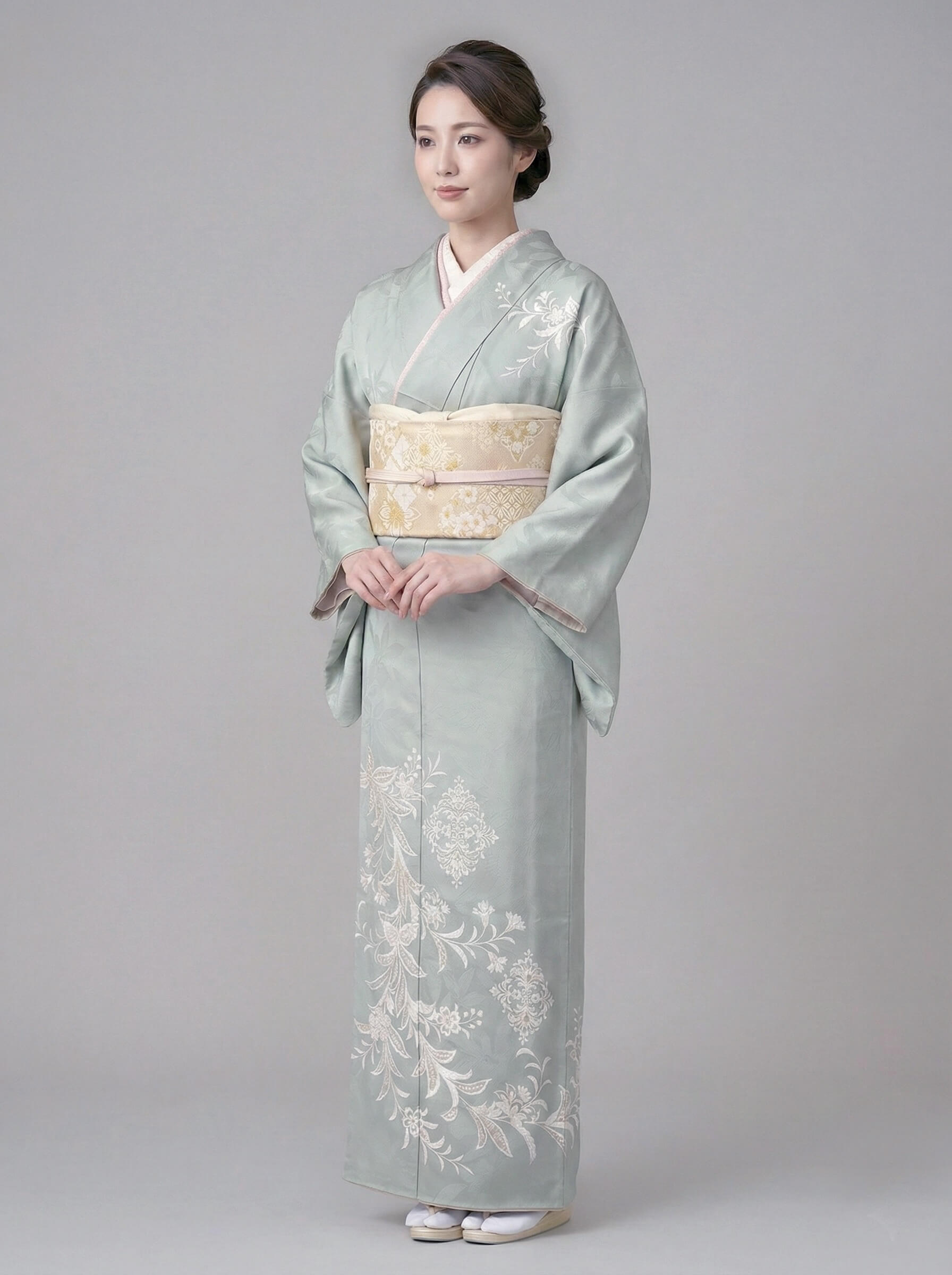 訪問着 黒地と白地に唐花